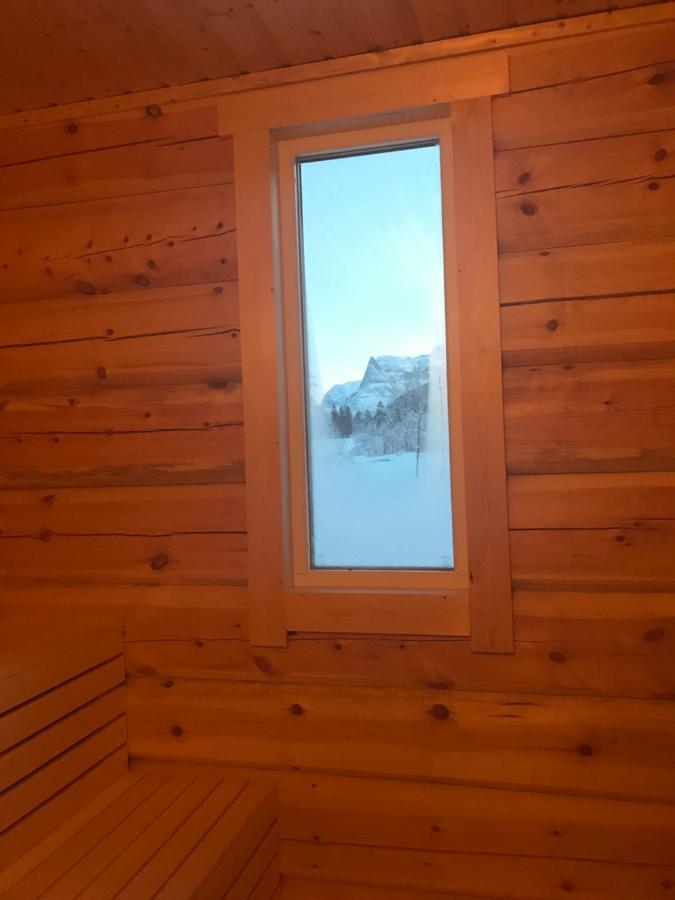 Camp Dronningkrona Alvundeid Kültér fotó